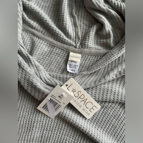 L*Space Venice Beach waffle knit cropped hoodie (size M/L) NWT - Picture 13 of 15